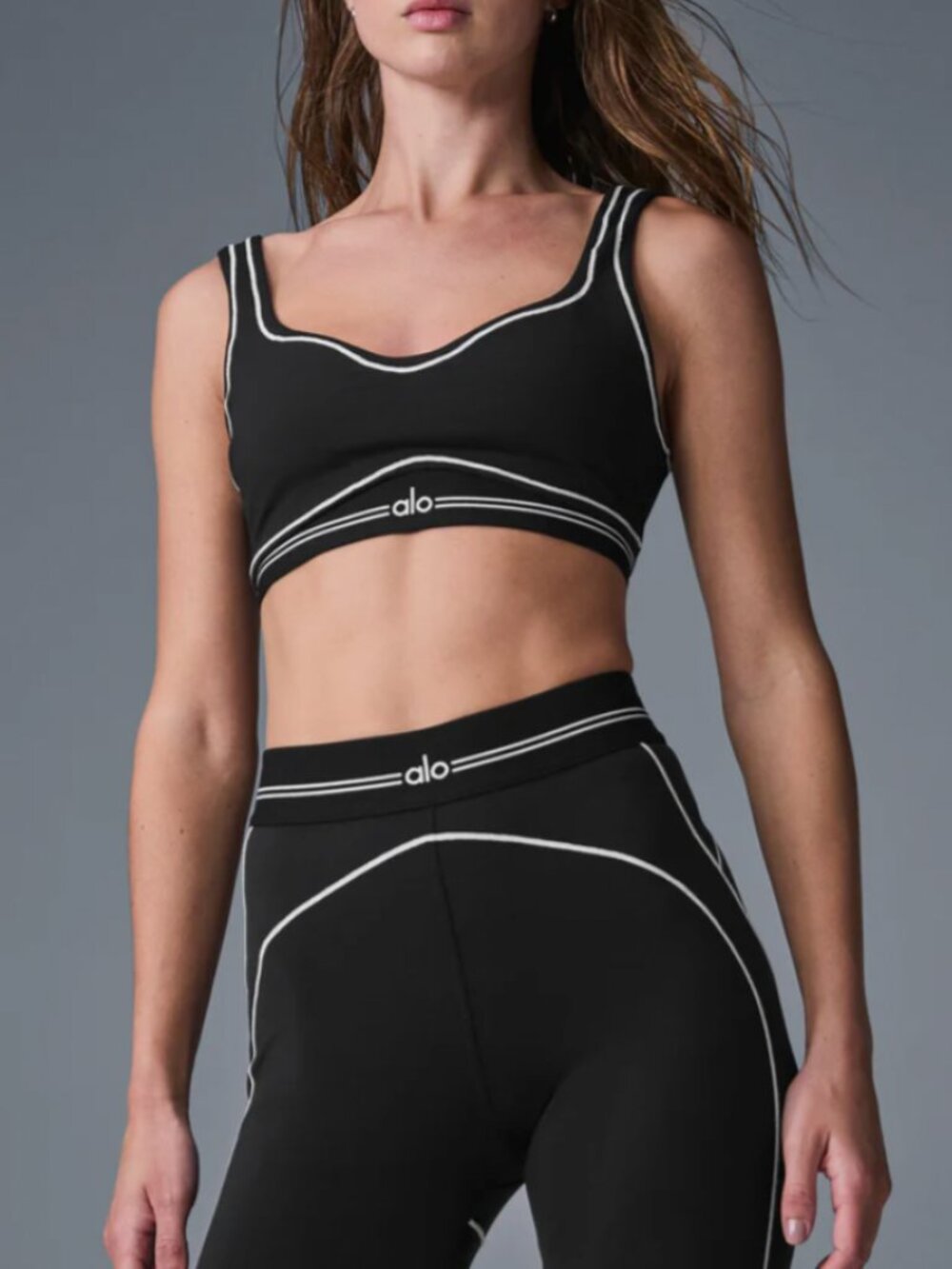 Alo Airbrush Heart Throb Bra